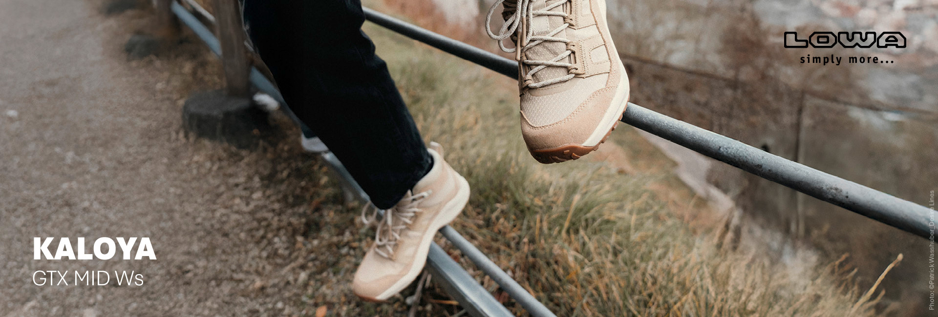 Schuhwerk, Schuh, Sneaker, Handlauf, Gehen, Schuhwerk, Schuh, Sneaker, Handlauf, Gehen
